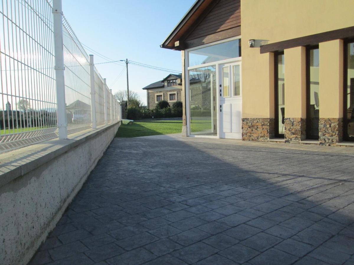Apartamentos Fonte Villar Navia Esterno foto